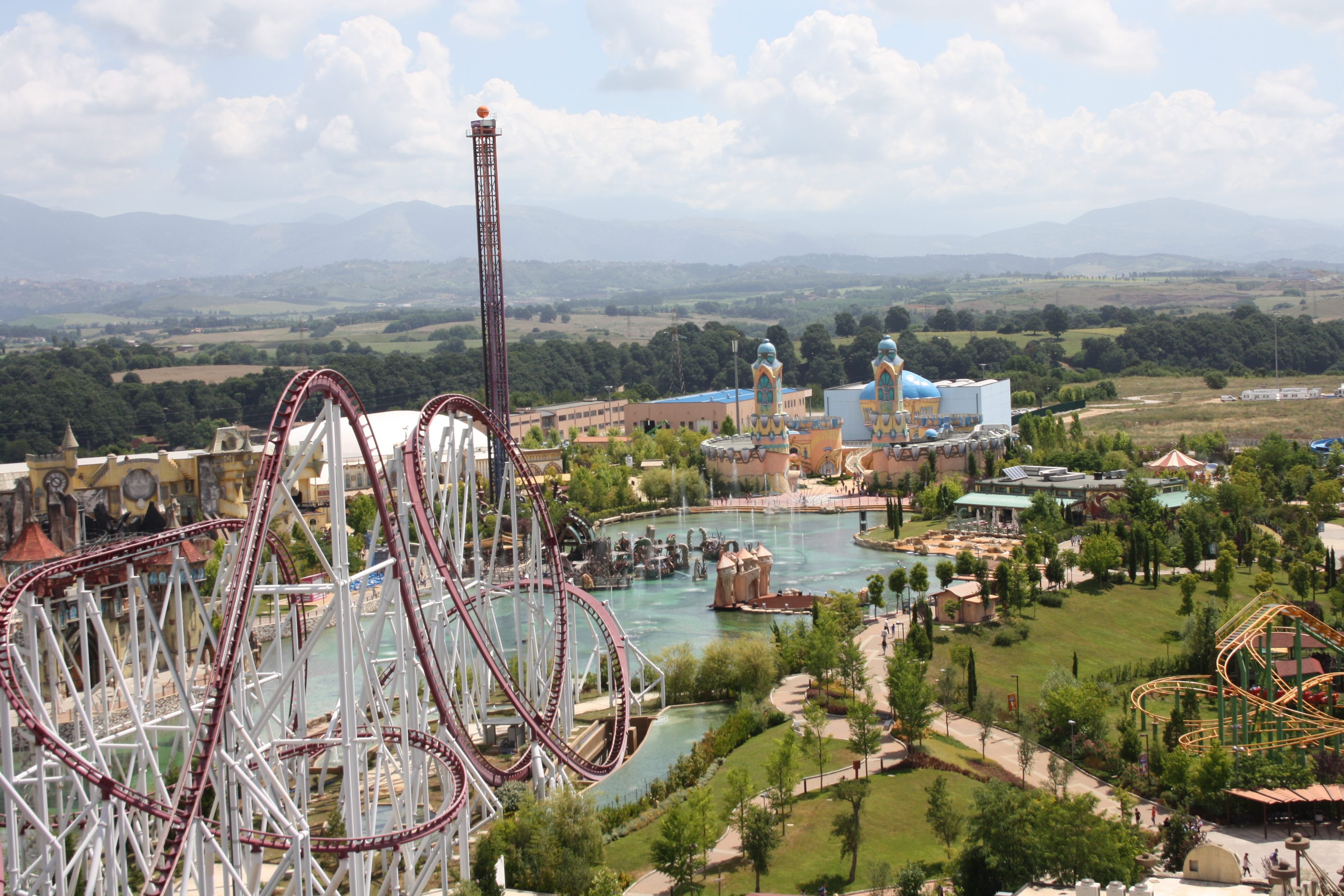 Rainbow Magic Land Amusement Park in Rome