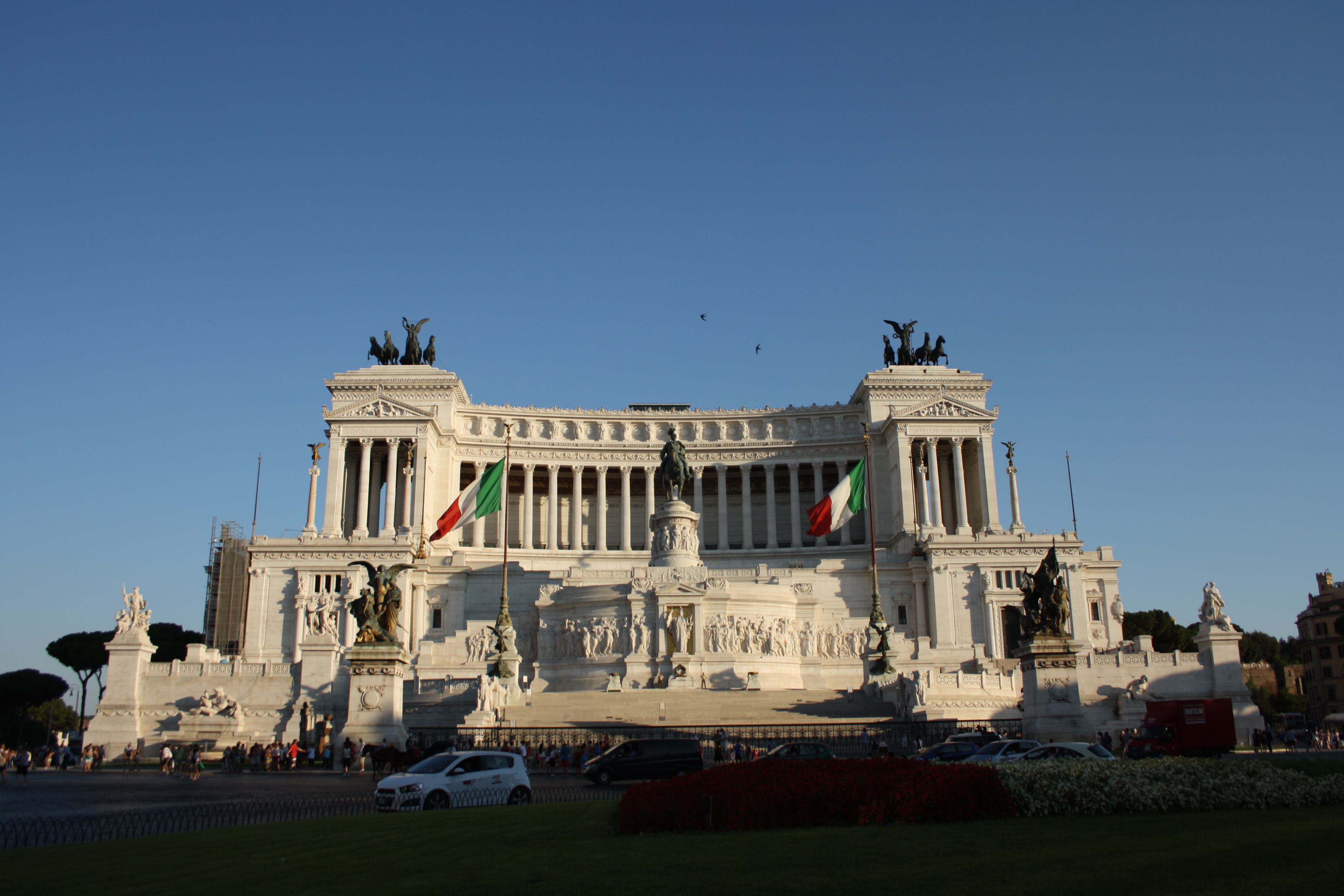 Monument Of Victor Emmanuel II   Monument Victor Emanuelii 